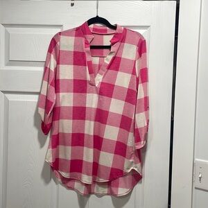 Women’s 3/4 sleeve top